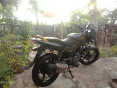 BAJAJ PULSAR 150 NEON